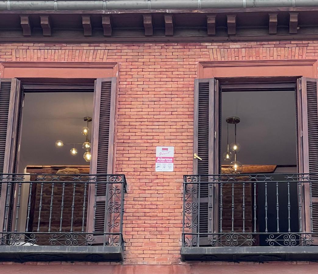 אלקאלה דה הנארס Sonar En La Plaza Cervantes 1 מראה חיצוני תמונה